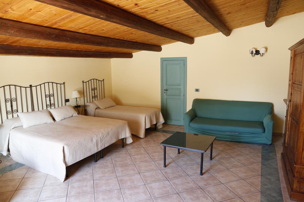 Albergo La Fontanella Noto Exterior foto
